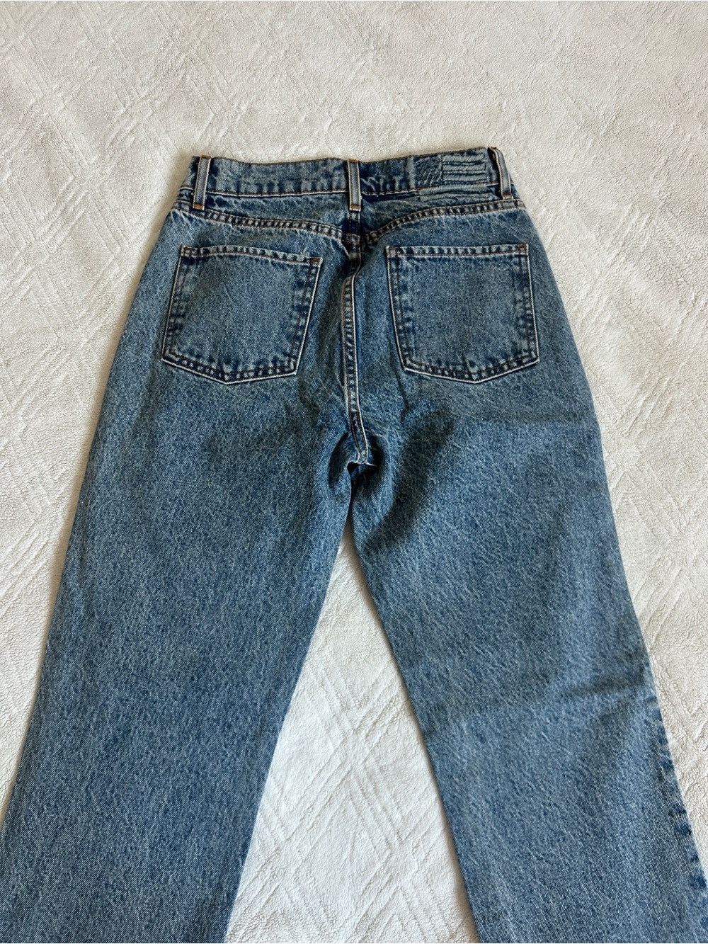 NWT REVICE Denim follow my lead blue jeans in Size 26 - Picture 6 of 11
